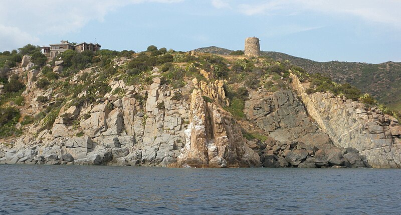 File:Quartu Torre di Cala Regina.jpg