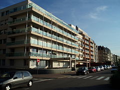 Architectuur uit de jaren 70 in de rue Aguado