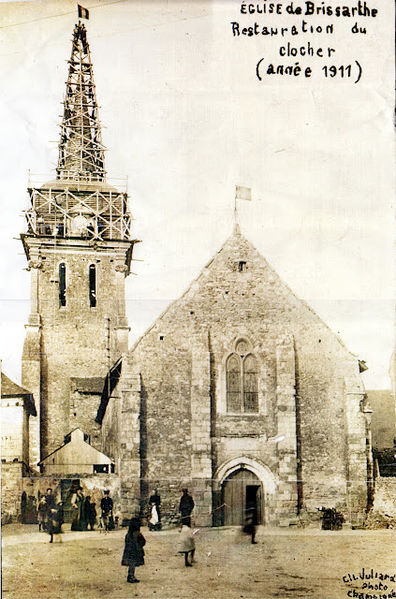 File:Restauration du clocher de Notre Dame de Brissarthe en 1911.jpg