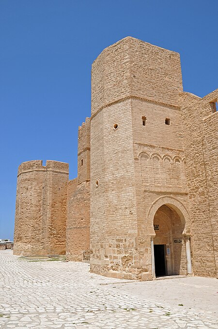 Ribat of Monastir, Tunisia.jpg