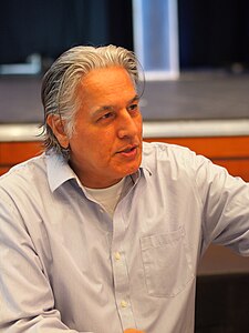 Robert Beltran (2013)