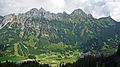 From South (Krinnenspitze in range Vilsalpseeberge): ?, ... Rote Flüh, Gimpel, Schäfer, Köllenspitze, Kelleschrofen, Schneid (ganz rechts die Spitze)