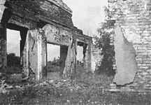 Ruiny kaplicy pogrzebowej (1943)