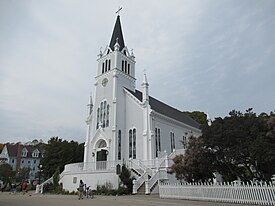 Sainte Anne Church (Mackinac Island, MI).jpg