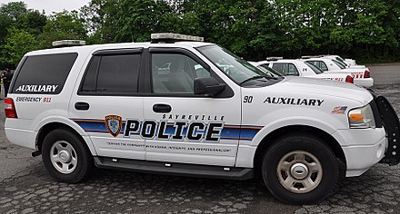 Sayreville, New Jersey auxiliary police car