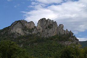 Seneca Rocks G'arbiy Virjiniya USA.jpg