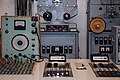 Siemens Studio for Electronic Music - Console, Signal generator, Tape recorders - Deutsches Museum, 2010.jpg (2013-10-07 16:42:52)