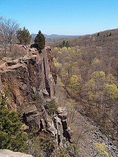 Quinnipiac Trail