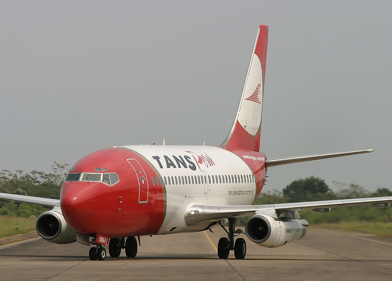 File:TANS Perú Boeing 737-200 OB-1806-P PEM 2005-8-8.png