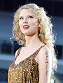Taylor Swift Şimdi Konuş Turu 2011 4.jpg