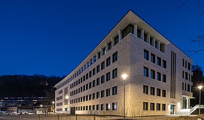Technisches Rathaus Tübingen von der Wilhelmstraße bei Nacht 2019.jpg