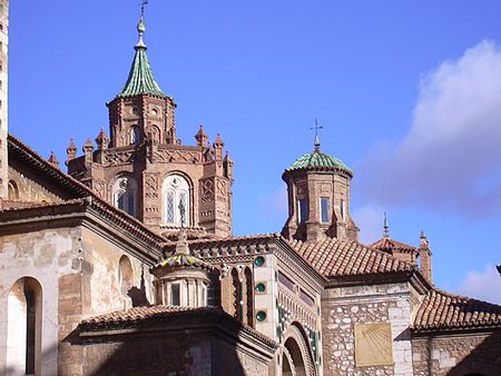 ไฟล์:Teruel_-_Cimborrio_de_la_catedral.JPG