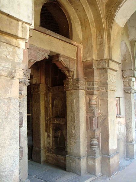 File:Tomb of Sikandar Lodi 017.jpg