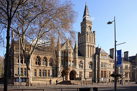 Town hall ealing 804