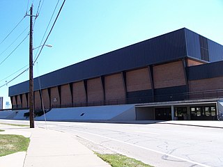 <span class="mw-page-title-main">Kolf Sports Center</span> Multi-purpose area in Oshkosh, Wisconsin