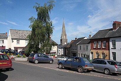 How to get to Uffculme with public transport- About the place