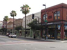 Shops in Old Pasadena Union Street, Old Pasadena, Pasadena, California (14516704652).jpg
