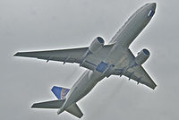 N799UA - B772 - United Airlines