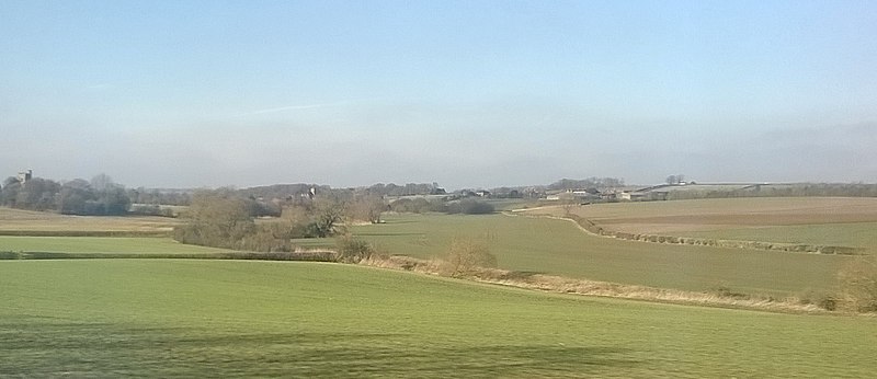 File:View down the Avon valley towards Church Lawford, from the railway - geograph.org.uk - 4357784.jpg