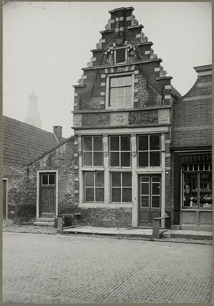 File:Voorgevel - Enkhuizen - 20323546 - RCE.jpg