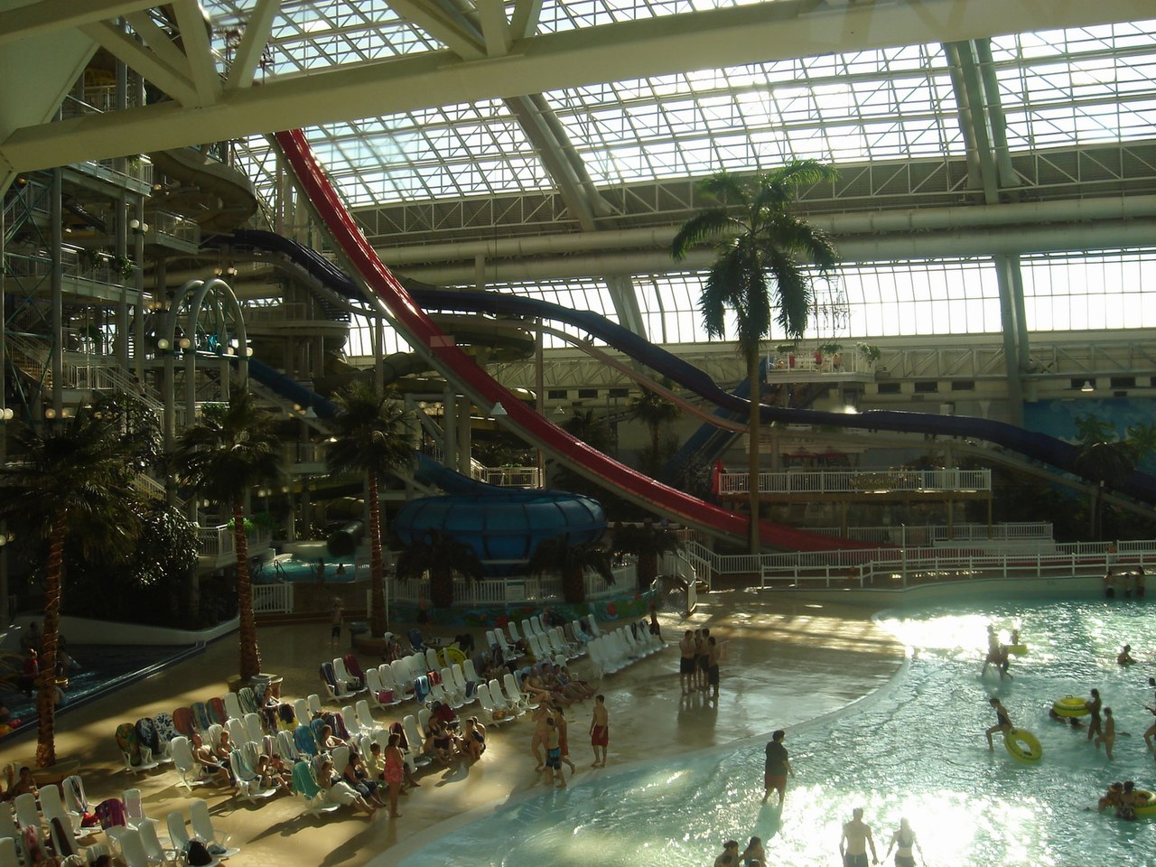 File Wem Waterpark Slides Jpg Wikimedia Commons