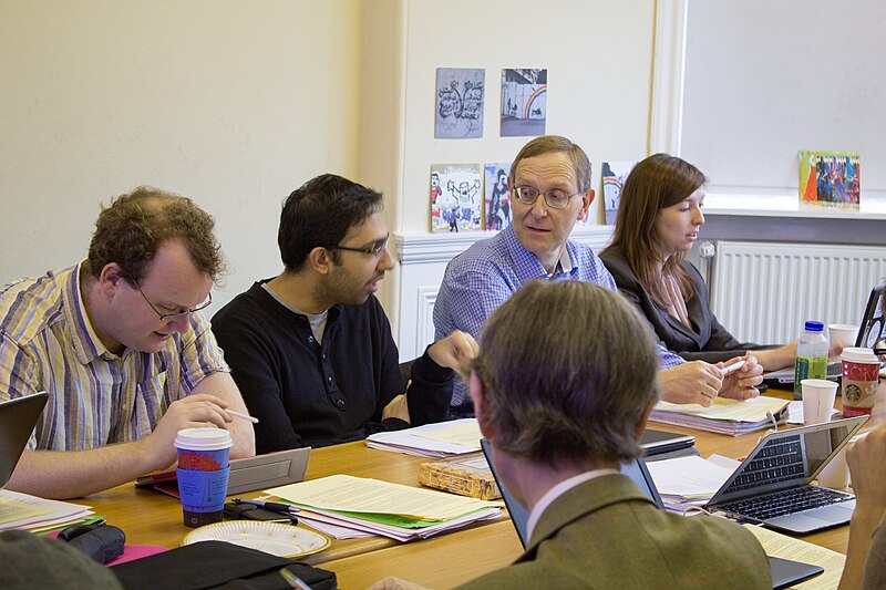 File:WMUK board meeting, Edinburgh, 8 December 2013 (07).jpg