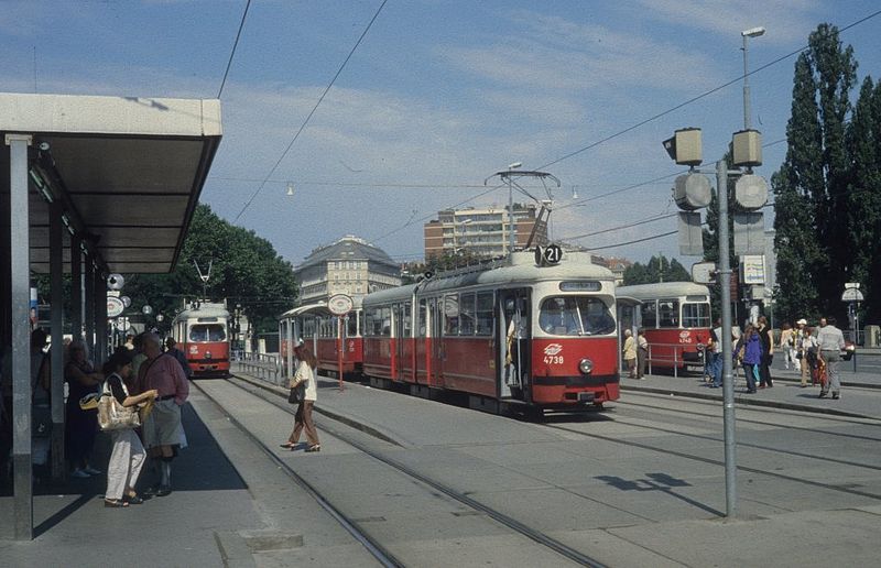 File:Wien-sl-21-e1-4738-563701.jpg