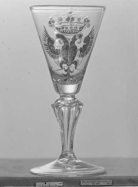 File:Wineglass MET 69854.jpg