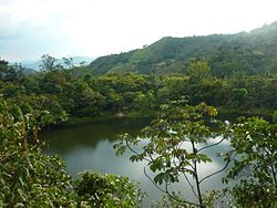 Zeuz-laguna-tabacal-la-vega-cundinamarca2.jpg