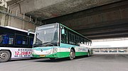 停靠在鎮江南站內的福田 BJ6123C7BCD-1 型公交車