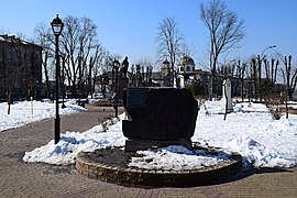 et son monument aux morts classé[5],