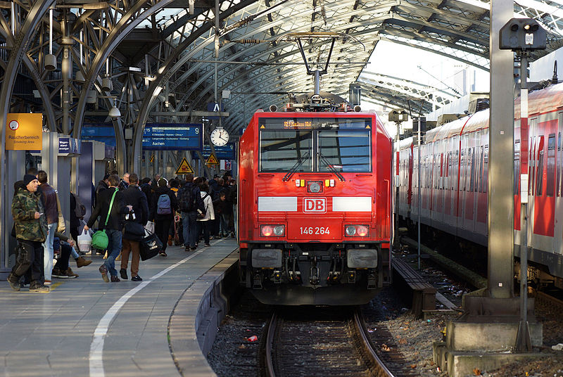 File:146 264 Köln Hauptbahnhof 2015-12-28.JPG