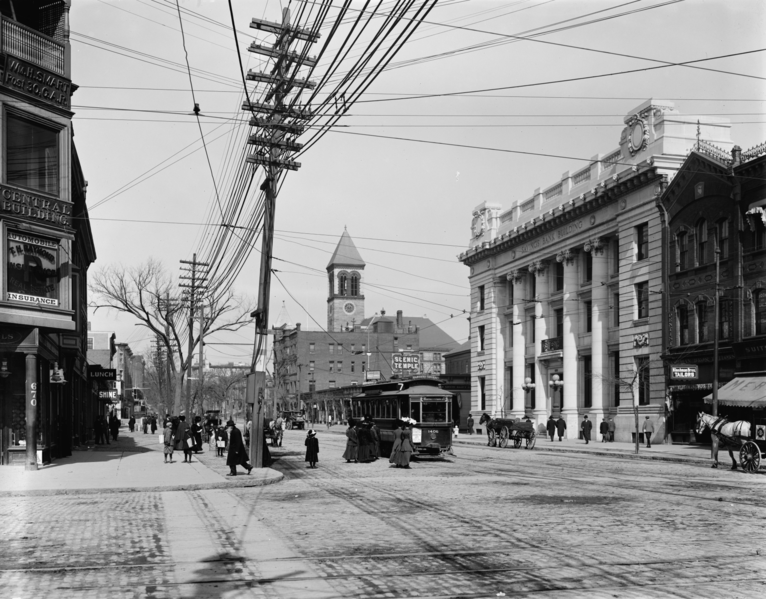 File:1910s CentralSq CambridgeMA by DetroitPubCo LC.png