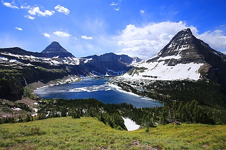 Bearhat Mountain, Reynolds Mountain and Hidden Lake