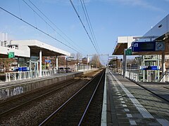 Alkmaar, Seitenbahnsteige