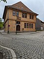 wikimedia_commons=File:20240507 xl 1238-Hühnerbrücke 4, ehemaliges Schulhaus in Halberstadt 2.jpg