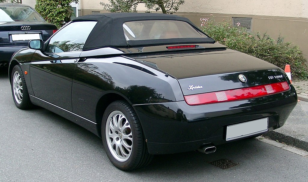 Der Alfa Romeo Spider 1024px-Alfa_Spider_rear_20071025