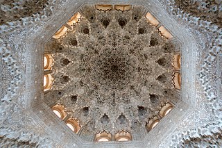 <span class="mw-page-title-main">Muqarnas</span> Islamic architectural feature
