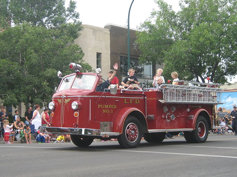File:American LaFrance Fire Truck (2783492184).jpg