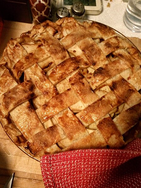 File:Apple Pie (46058666541).jpg