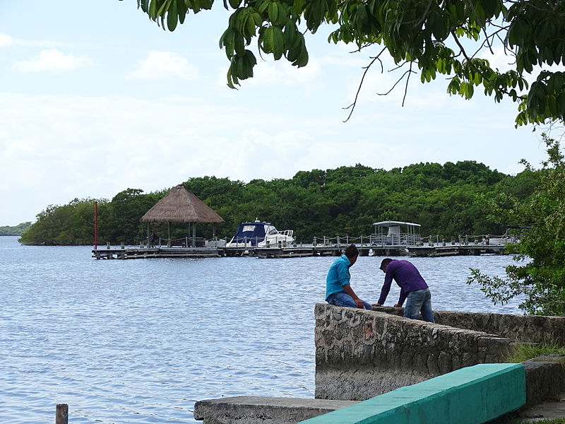 File:Bay View - Chetumal - Quintana Roo - Mexico (15099495564).jpg