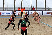 Deutsch: Beachhandball Europameisterschaften 2019 (Beach handball Euro); Tag 3: 4. Juli 2019 – Frauen, Hauptrunde Gruppe I, Ungarn-Niederlande 0:2 (20:23, 14:21) English: Beach handball Euro; Day 3: 4 July 2019 – Women Main Round Group I – Hungary-Netherlands 0:2 (20:23, 14:21)