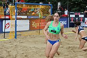 Deutsch: Beachhandball Europameisterschaften 2019 (Beach handball Euro); Tag 1: 2. Juli 2019 – Frauen, Vorrunde Gruppe D, Ukrine-Russland 2:1 (25:20, 14:17; 10:4) English: Beach handball Euro; Day 1: 2 July 2019 – Women Preliminary Round Group D – Ukraine-Russia 2:1 (25:20, 14:17; 10:4)