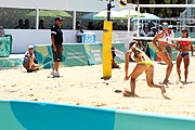 Deutsch: Beachvolleyball bei den Olympischen Jugendspielen 2018; Tag 9, 15. Oktober 2018; Mädchen, Viertelfinale: Puerto Rico-Russland 0–2 (12–21/10–21) English: Beach volleyball at the 2018 Summer Youth Olympics at 15 October 2018 – Girls Quarterfinals: Puerto Rico-Russia 0–2 (12–21/10–21)