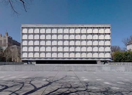 Beinecke-Rare-Book-Manuscript-Library-Yale-University-Hewitt-Quadrangle-New-Haven-Connecticut-Apr-2014-a