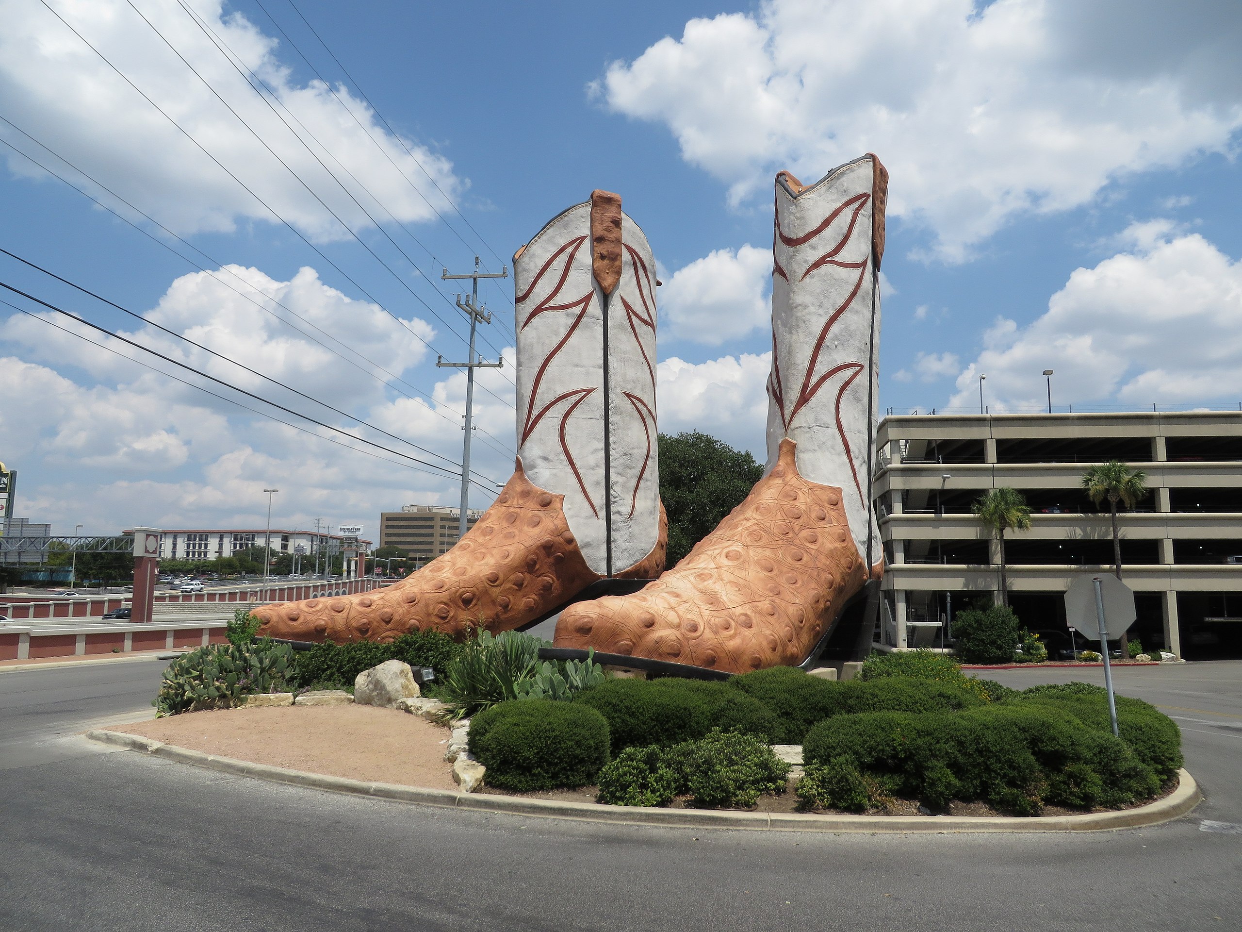 The giant cowboy boots at San Antonio's Northstar Mall Stock Photo