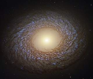 <span class="mw-page-title-main">NGC 2775</span> Galaxy in the constellation Cancer