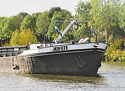 barge JER STE (ENI 1823386) sur la Lys.