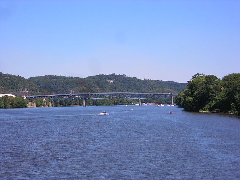 File:Bridges of Pittsburgh, Pennsylvania (4189104840).jpg