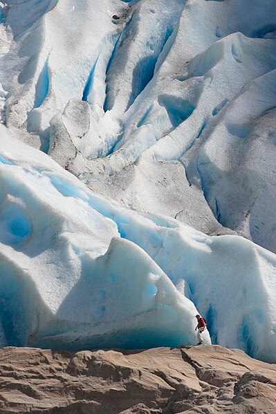 File:Briksdalsbreen snout.jpg